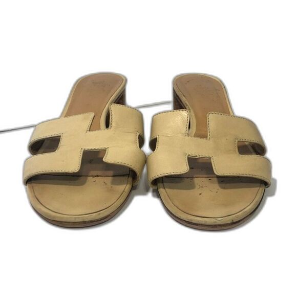 HERMES Oasis "H" Cut Out Sandals Women's Size 6.5 Cream Tan Block Heel Shoe - Picture 1 of 15